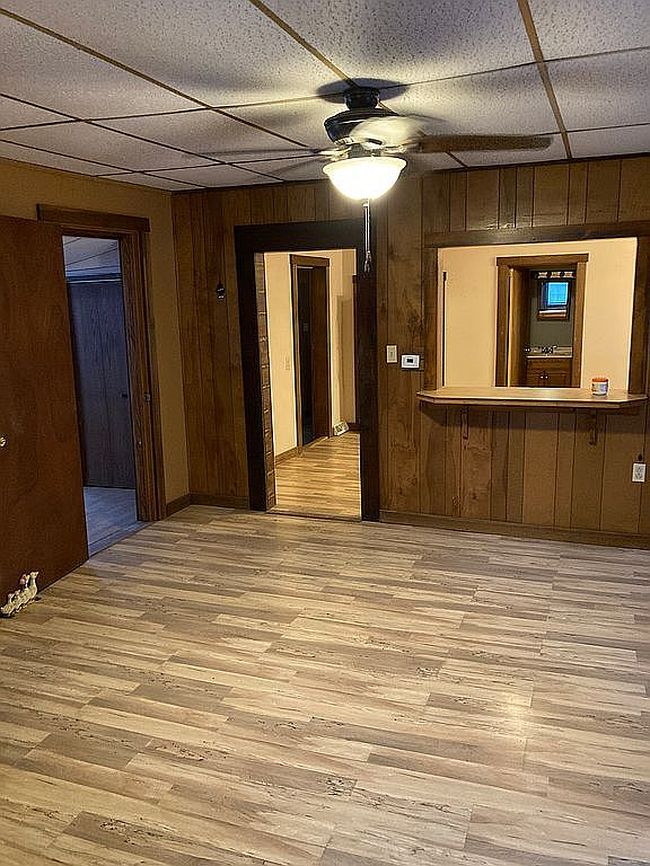 Photo of 700 4th St E, Scott City, MO