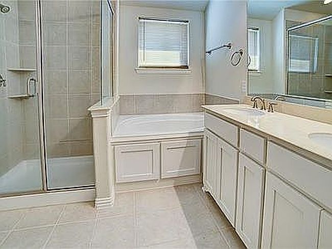Image of 719 Emily Ln