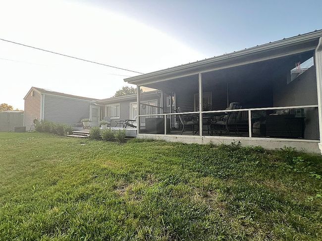 Photo of 211 Forest View Dr, Huntington, WV