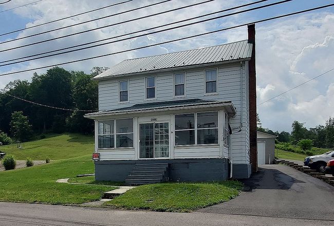 Photo of 15006 Paradise St Sw, Frostburg, MD