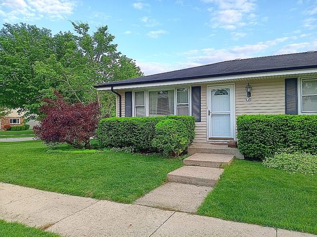 Photo of 645 E View St, Lombard, IL