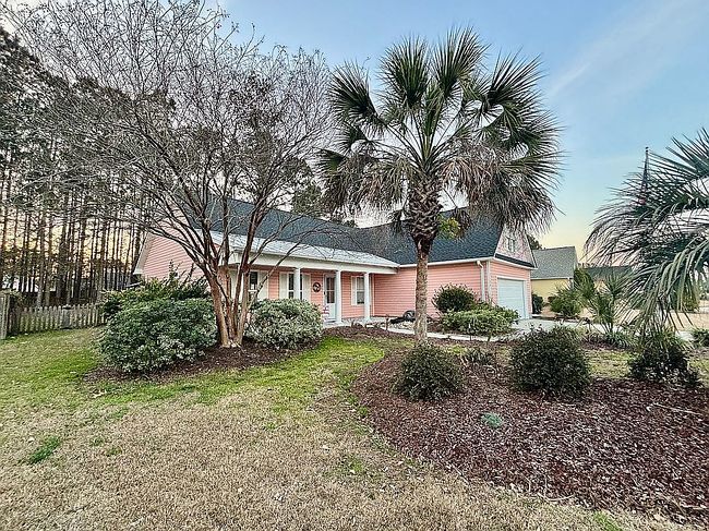 Image of 120 S Palm Dr