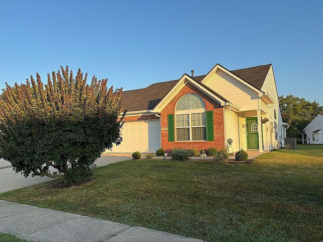 Photo of 4550 Crystal Trail Way, Indianapolis, IN