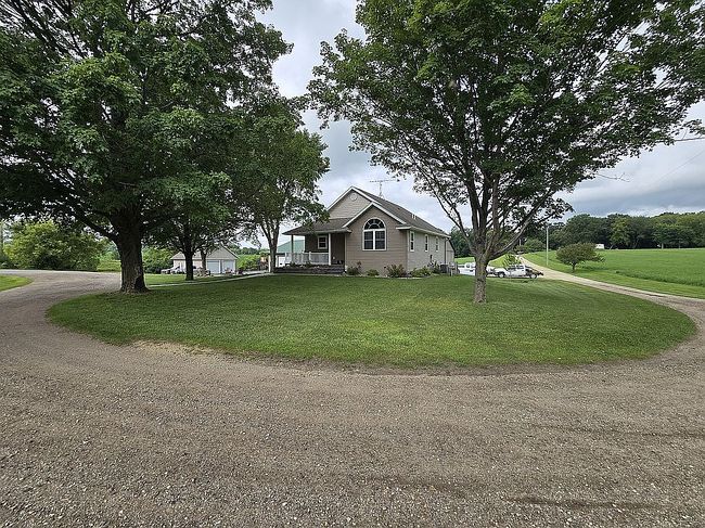 Photo of 53995 280th Ave, Pine Island, MN