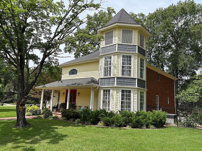 Image of 33 Shady Valley Dr