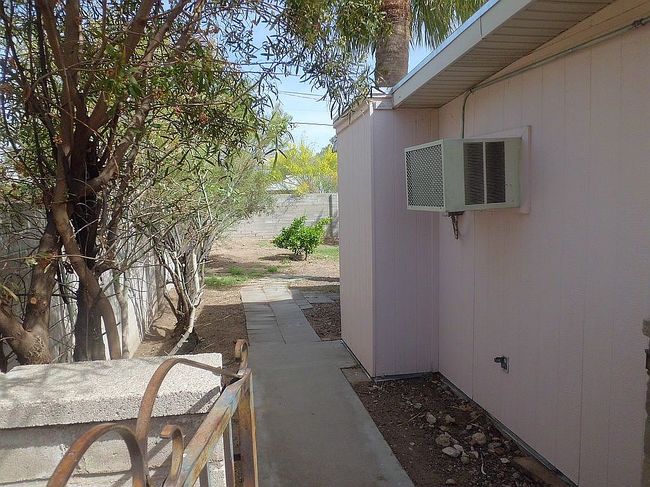 Image of 4801 E 13th St