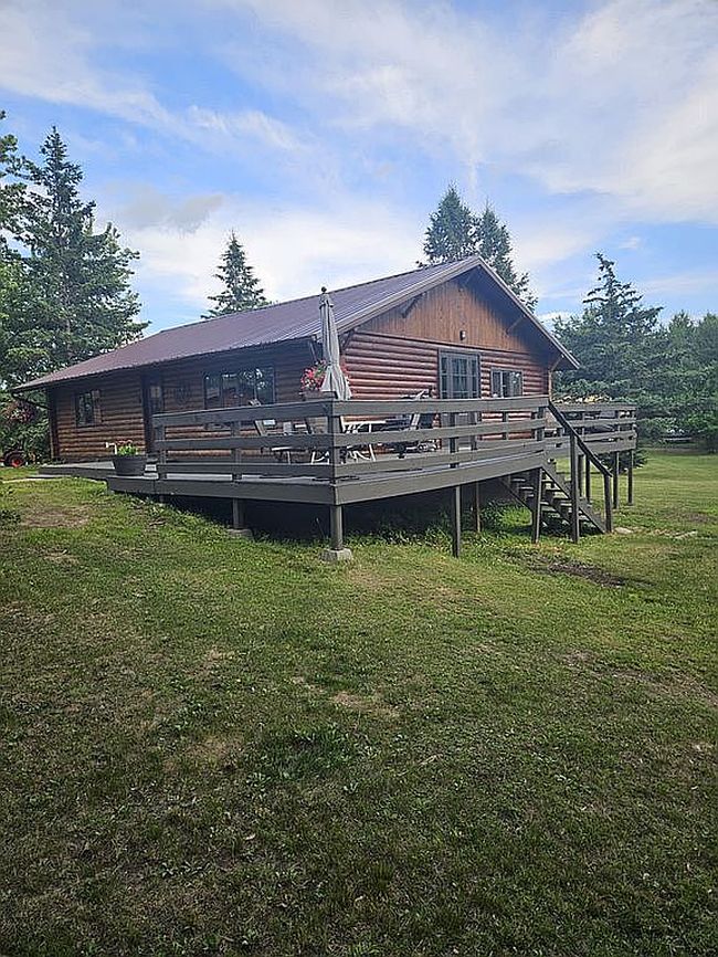 Photo of 33729 Crystal Springs Rd, Grand Rapids, MN