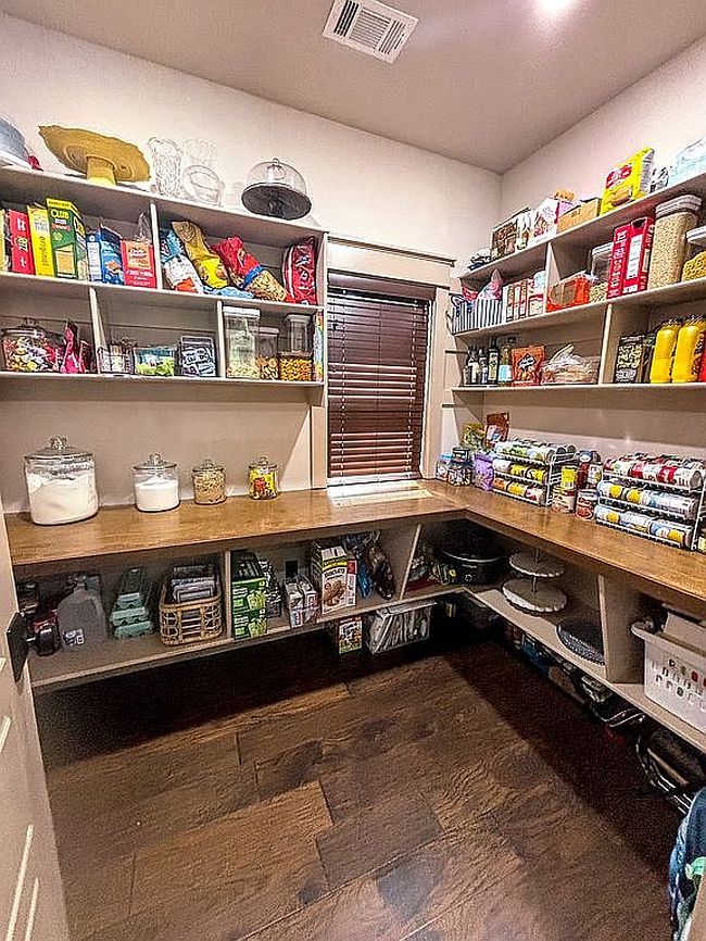 Image of 321 Crossgate Dr