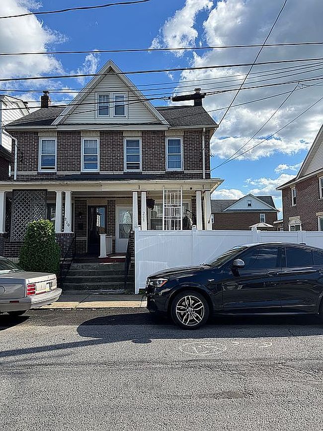 Photo of 208 E Grant St, Mcadoo, PA