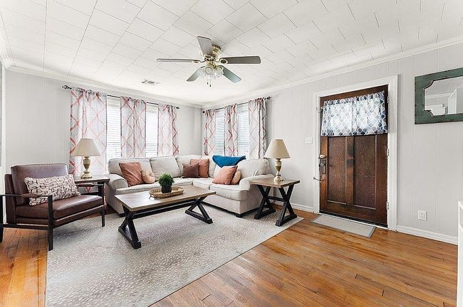 Photo of 222 Lucille St, Lake Charles, LA