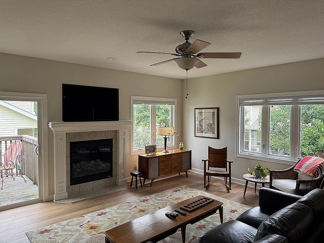 Photo of 5605 Meredith Dr #8A, Des Moines, IA
