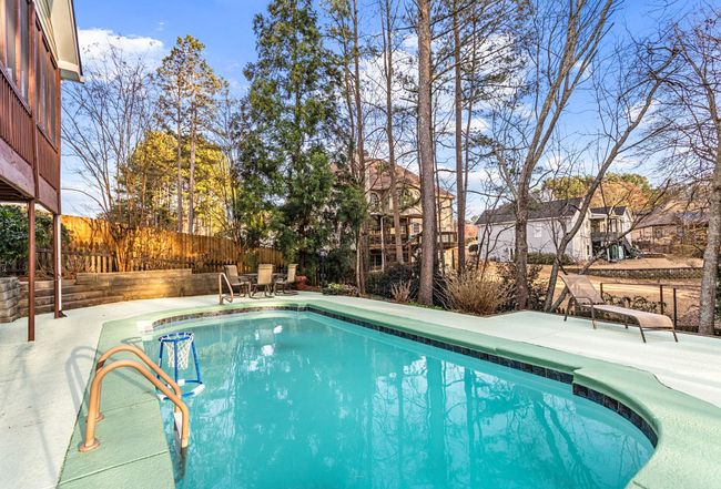 Image of 635 Piping Rock Pt