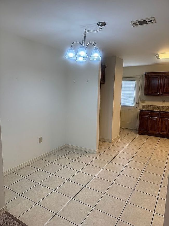 Photo of 2606 W C Ct, Russellville, AR