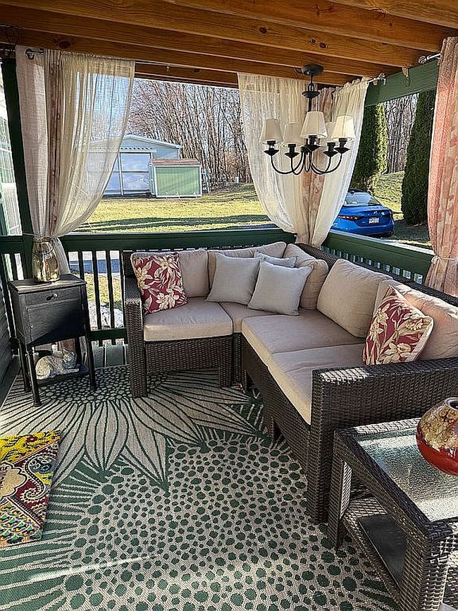 Image of 8 Trudy Cir
