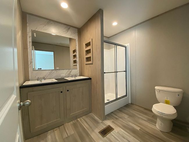 Photo of 15001 Mill Rd #28, Fort Wayne, IN