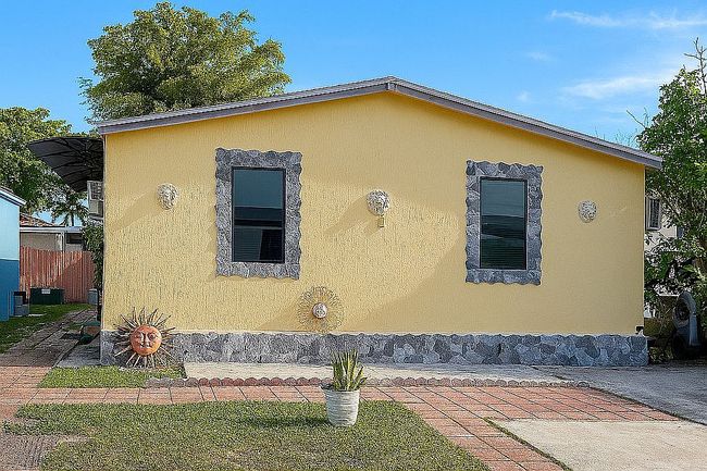 Photo of 5144 Nw 199th Ln #595, Opa Locka, FL