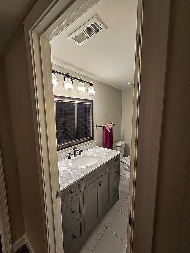 Additional photo 2 of property located at 3741 High Green Dr