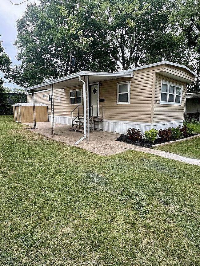 Preview of property located at 1866 Pacer Ave