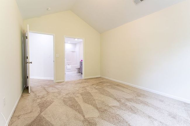 Additional photo 1 of property located at 1060 Jennys Creek Rd