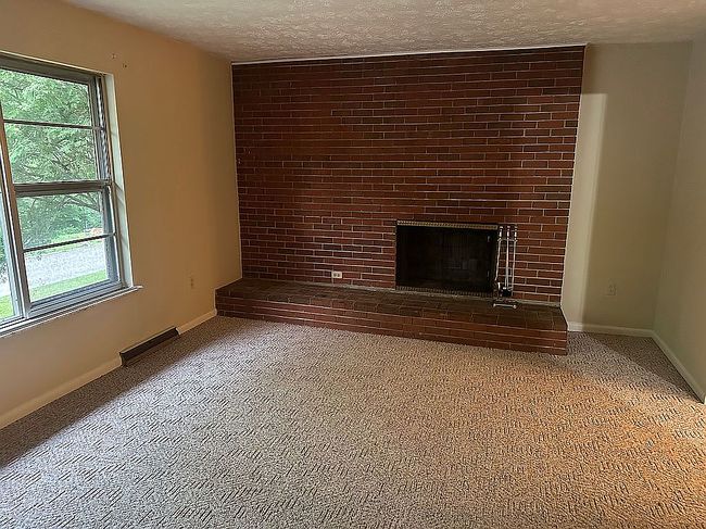 Photo of 548 Crestview Ln, Morehead, KY