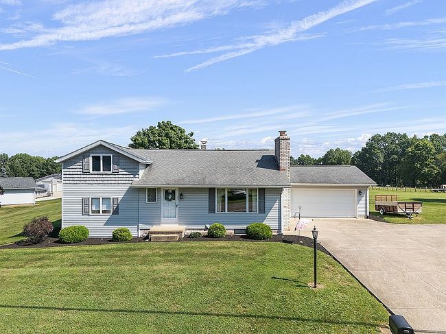 Photo of 14175 Orrville St Nw, North Lawrence, OH