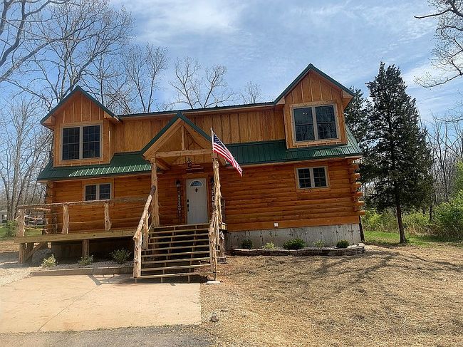 Photo of 498 Cunningham Rd