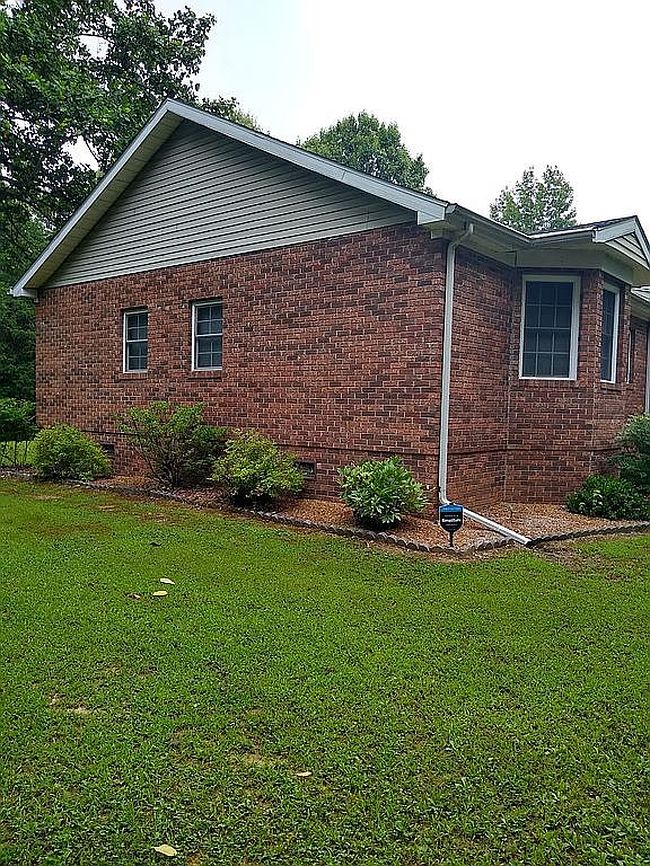 Photo of 835 State Highway 6018, Eddyville, KY