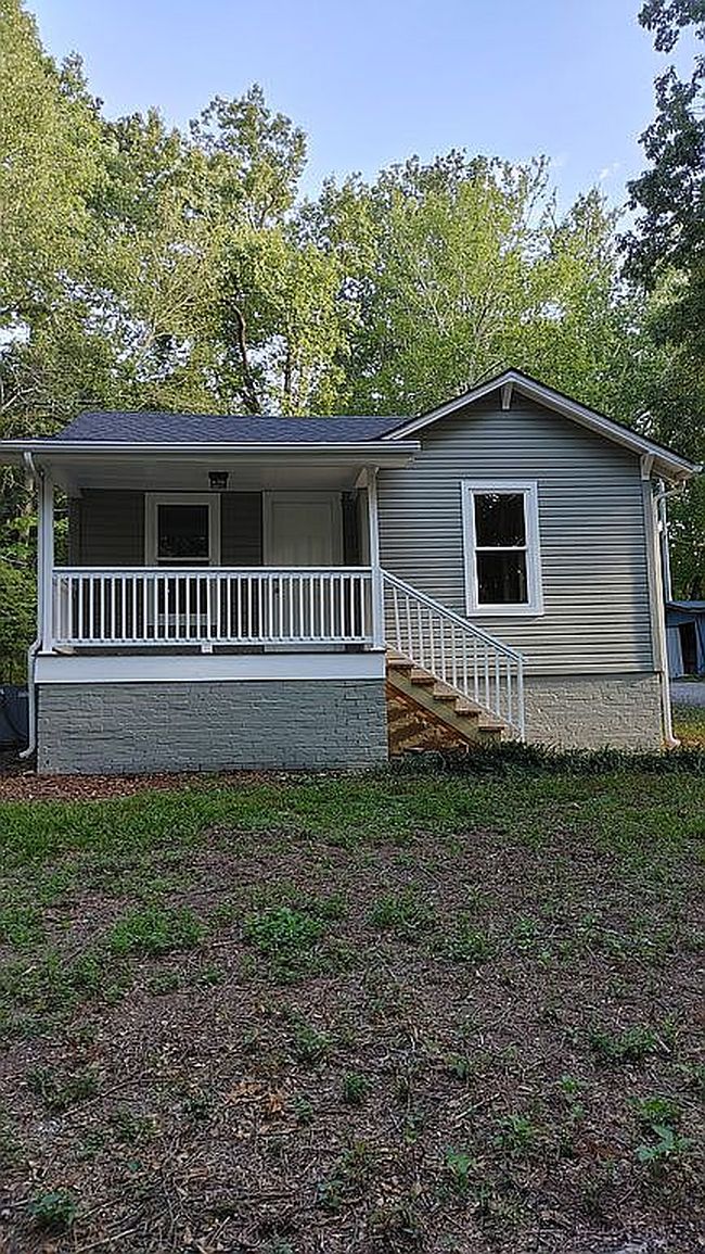 Photo of 1629 Hutsell Dr, Athens, TN