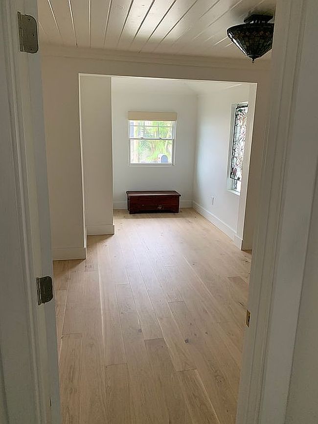 Image of 8 Parkview St