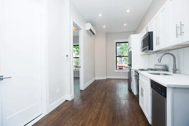 Additional photo 3 of property located at 252 W 132nd St