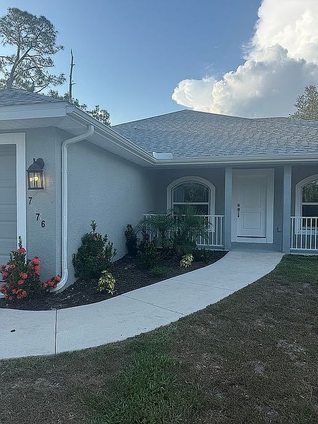 Photo of 7876 Van Eck Rd, North Port, FL