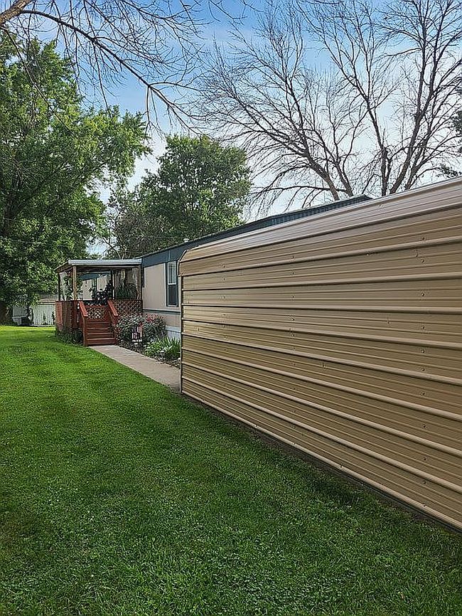 Photo of 108 Deer Trail St