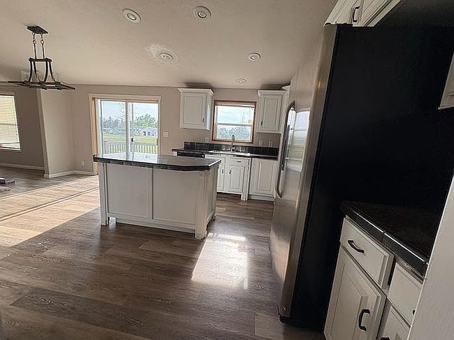 501 6th Ave Ne, Mohall, ND