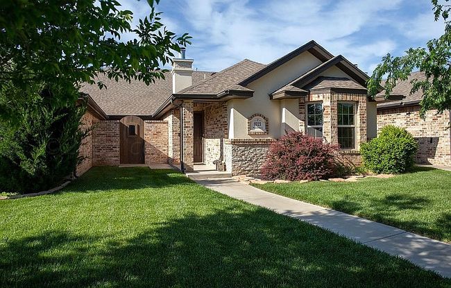 Photo of 8121 Pineridge Dr, Amarillo, TX