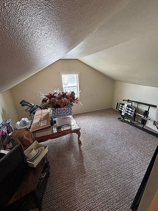 Image of 774 Wren Ave