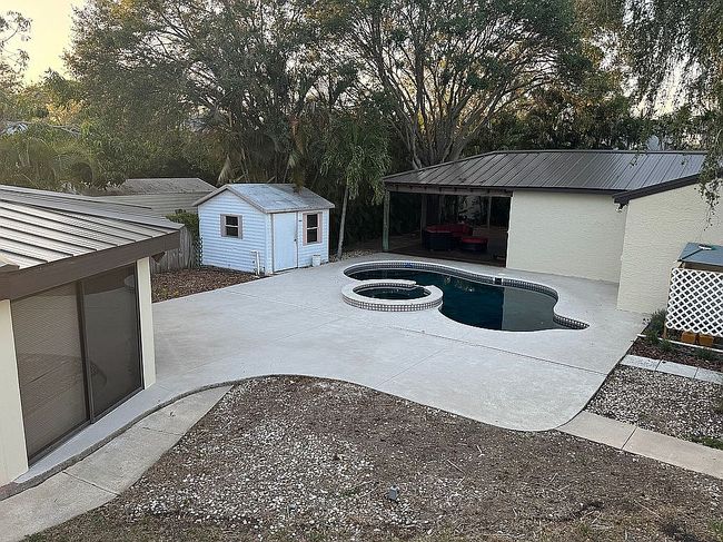 Image of 11988 117th St