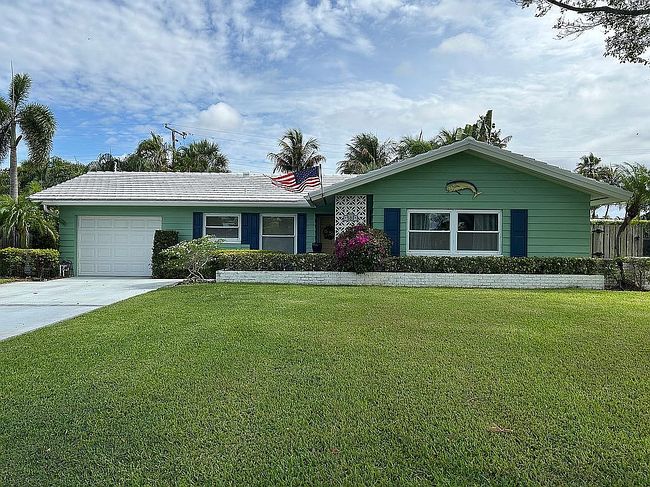 Photo of 507 Lake Dr, Delray Beach, FL