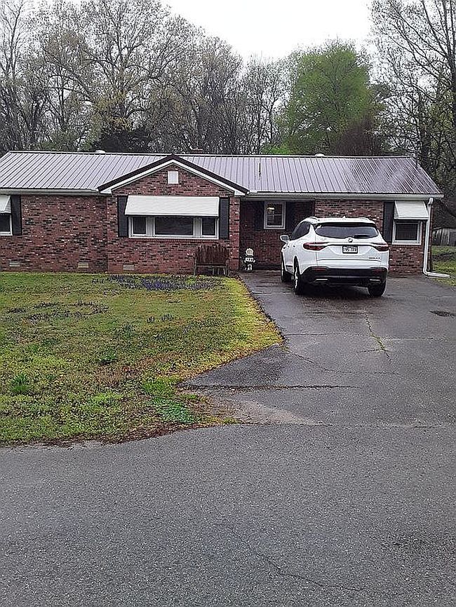 Preview of property located at 150 N 12th Ave