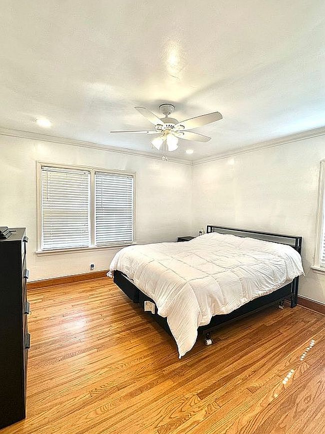 Image of 3459 Highland Park Pl