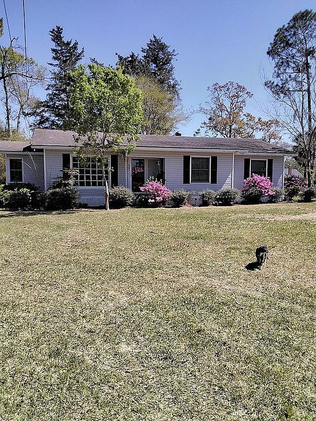 Photo of 603 N Jackson St, Nashville, GA