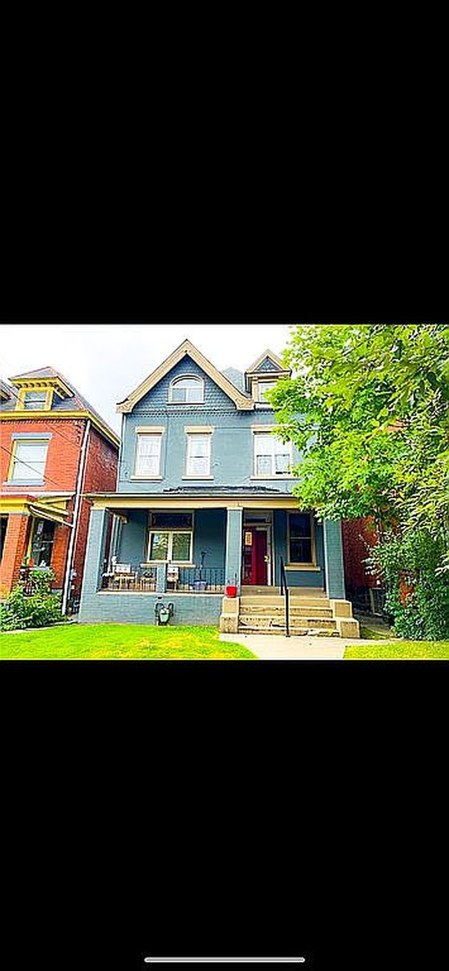 Image of 729 N Saint Clair St
