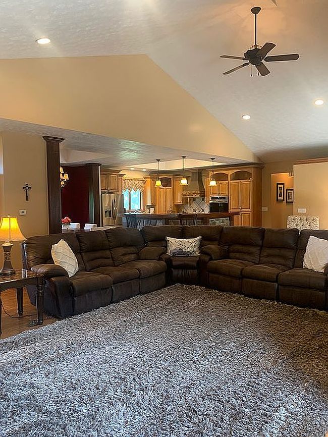 Photo of 577 Bovard Luxor Rd, Greensburg, PA