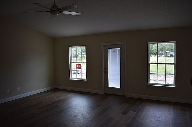 Photo of 451640 Dixie Ave, Callahan, FL