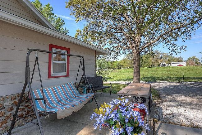 Image of 20883 Old 66 Blvd #1
