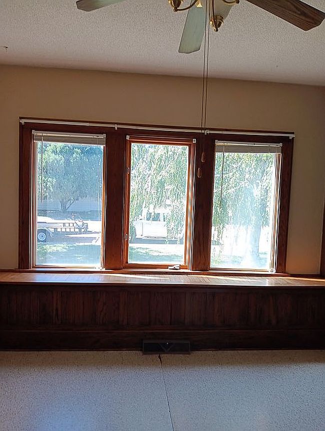 Additional photo 3 of property located at 516 S Cave Ave