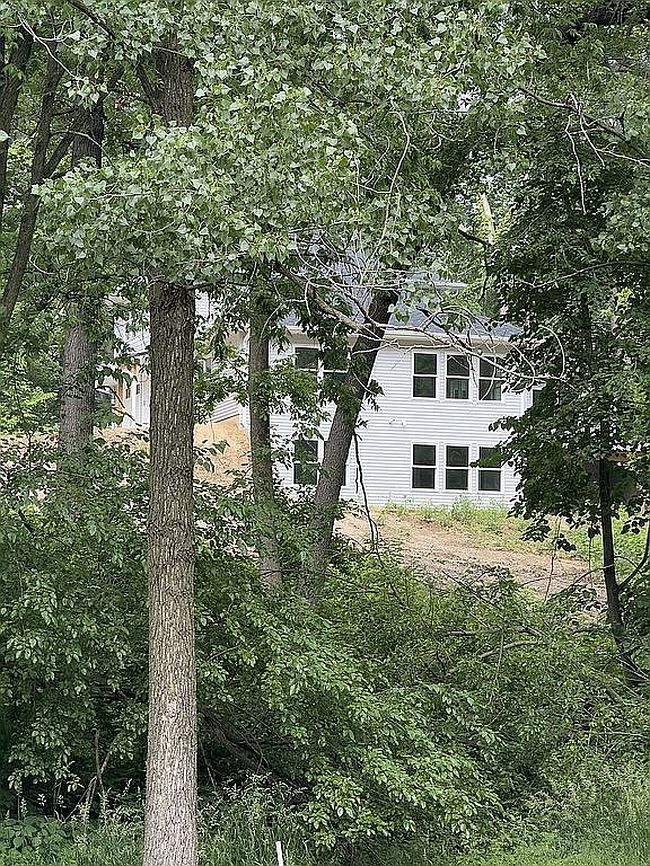 Photo of 330 Valley Dr #2, Geneseo, IL