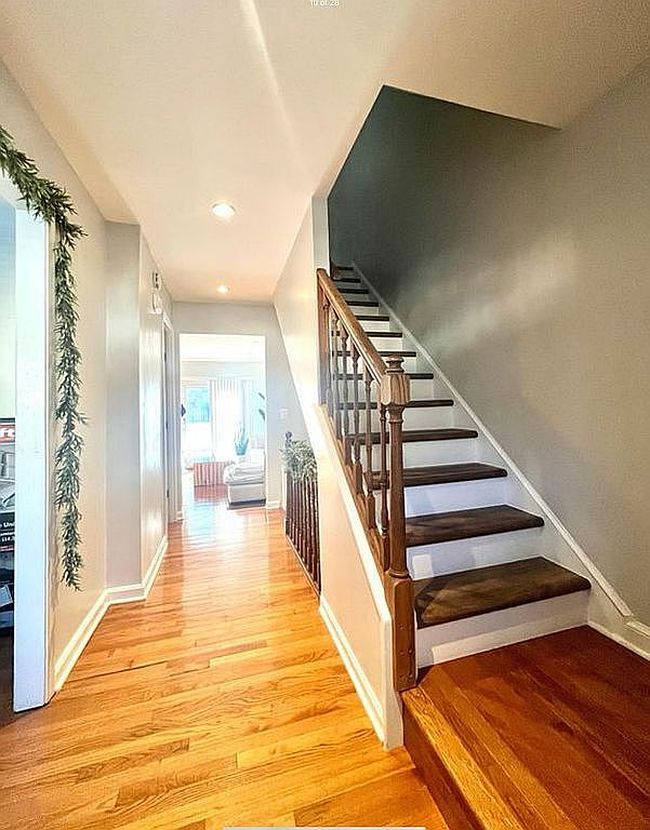 Photo of 7931 Birchtree Ct, Springfield, VA