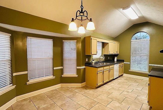 Photo of 247 Village Cv, Pearl, MS