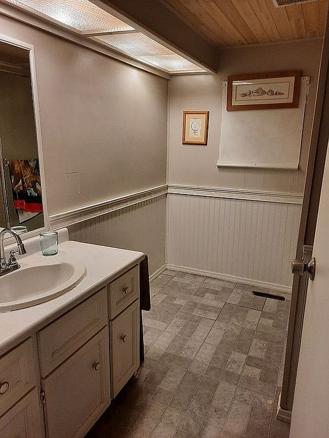 Additional photo 4 of property located at 37 Hubbard Ave #51
