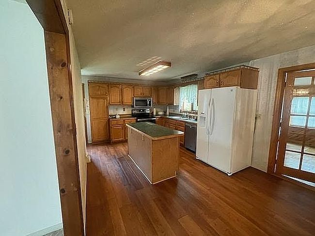 Photo of 444 W Pauline Dr, Clearfield, PA